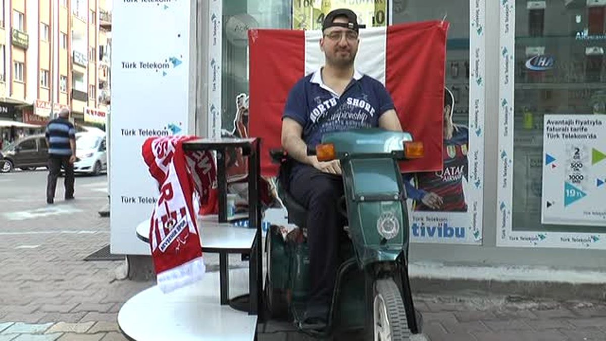 Engelli Gencin Nevşehirspor Aşkı