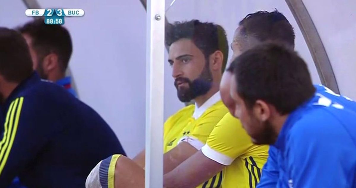 Hazırlık Maçında İki Gol Atan Mehmet Ekici Sakatlanarak Oyundan Alındı