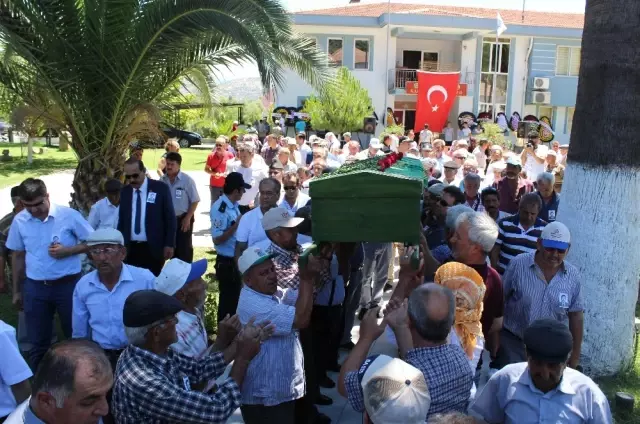 Karpuzlu'nun Kurucu Başkanı Cemal Atilla Son Yolculuğuna Uğurlandı Karpuzlu'nun Kurucu Başkanı Cemal Atilla Son Yolculuğuna Uğurlandı