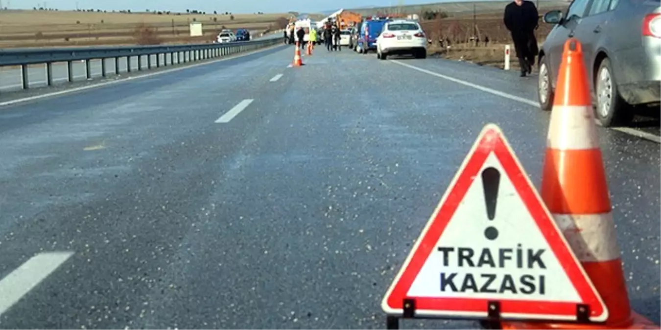 Bilecik'te Trafik Kazaları: 2 Yaralı
