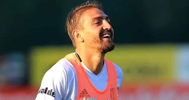 Caner Erkin, Fenerbahçe'ye Küfürlü Mesajı Beğenince Taraftarlar Çıldırdı