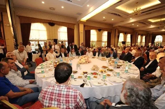 Bakan Tüfenkci Malatya'da Nikah Şahitliği Yaptı Bakan Tüfenkci Malatya'da Nikah Şahitliği Yaptı
