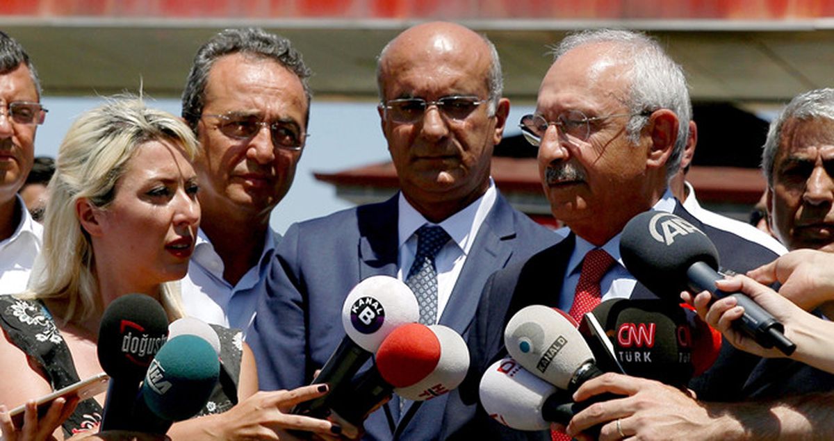 Berberoğlu'nu Cezaevinde Ziyaret Eden Kılıçdaroğlu: Adaletin Tecelli Edeceğine İnanıyoruz