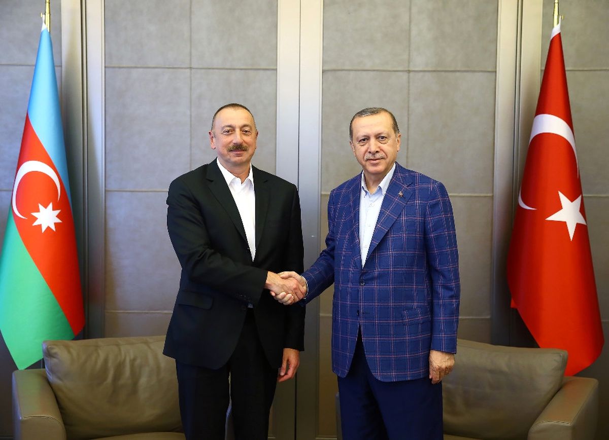 Erdoğan ve Aliyev Tarabya Köşkü'nde Görüştü