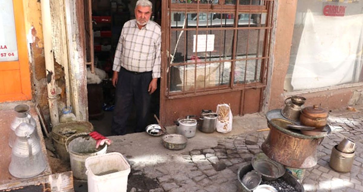Yozgat'ta Bakıra Can Katan Usta Eller Zamana Direniyor