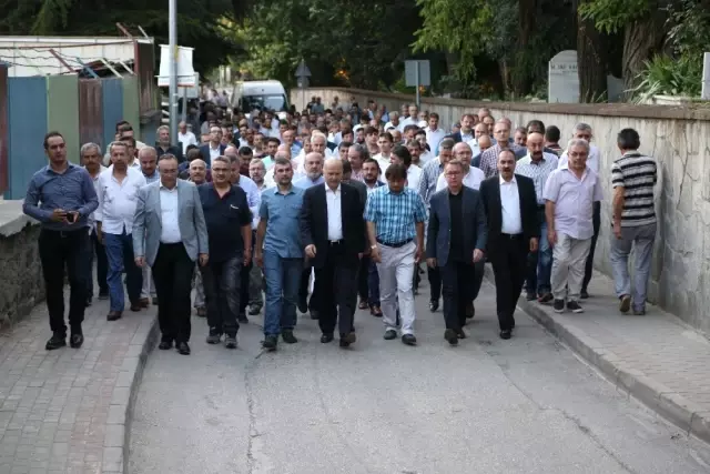 15 Temmuz'u Anma Nöbeti Başladı 15 Temmuz'u Anma Nöbeti Başladı