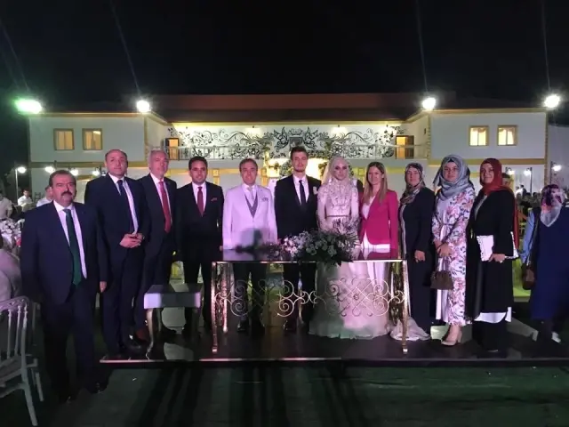 Cumhurbaşkanlığı Sözcüsü İbrahim Kalın'ın Mutlu Günü Cumhurbaşkanlığı Sözcüsü İbrahim Kalın'ın Mutlu Günü