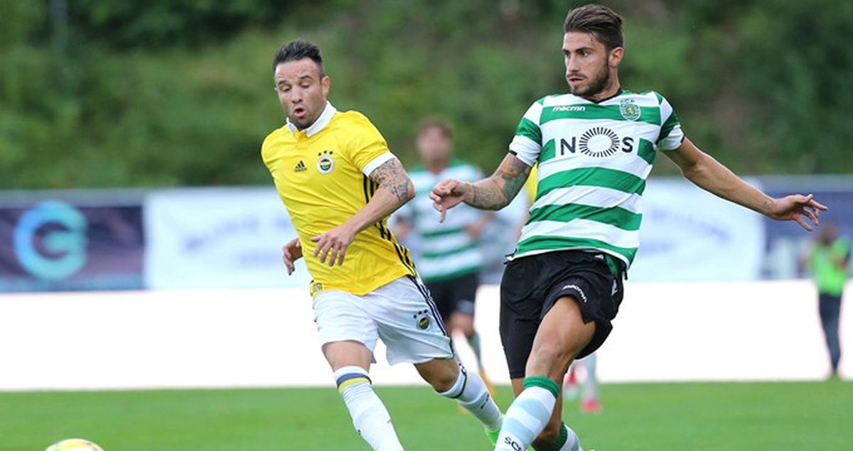 Fenerbahçe, Hazırlık Maçında Sporting Lizbon'a 2-1 Yenildi
