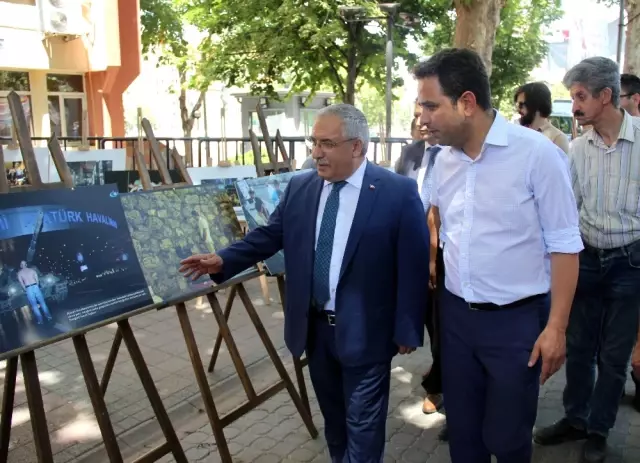 İha, Kütahya'da 15 Temmuz Sergisi Açtı İha, Kütahya'da 15 Temmuz Sergisi Açtı