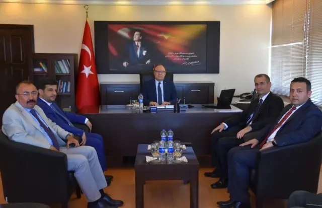Vali Tutulmaz, Kaymakam Eskin'i Ziyaret Etti