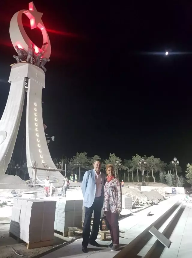 Başkan Gökçek'ten, Gece Saat 02.00'da Anıt Denetimi