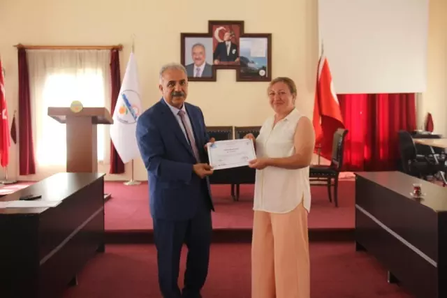 Girişimcilik Eğitimi Alan 120 Kişiye Sertifika