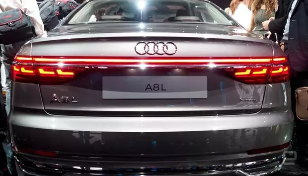 Yarı Özerk Audi A8 2019, 3. Seviye Özerkliğe Sahip İlk Otomobil Yarı Özerk Audi A8 2019, 3. Seviye Özerkliğe Sahip İlk Otomobil