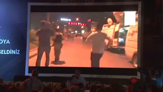 15 Temmuz Darbe Girişiminin Cesur Gazetecileri Ödüllendirildi 15 Temmuz Darbe Girişiminin Cesur Gazetecileri Ödüllendirildi