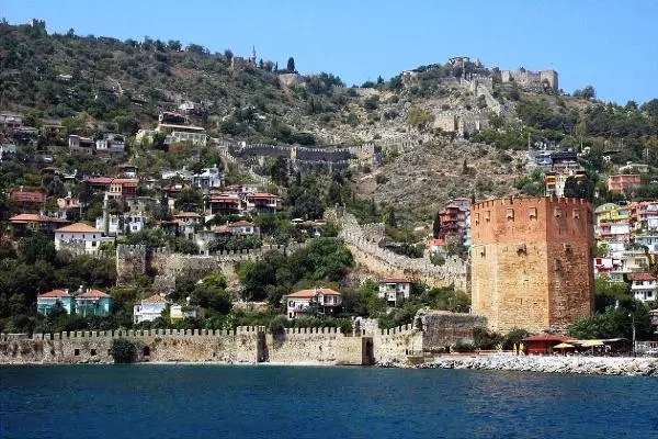 Alanya Kalesi'nde Engelliler İçin Yaya Yolu