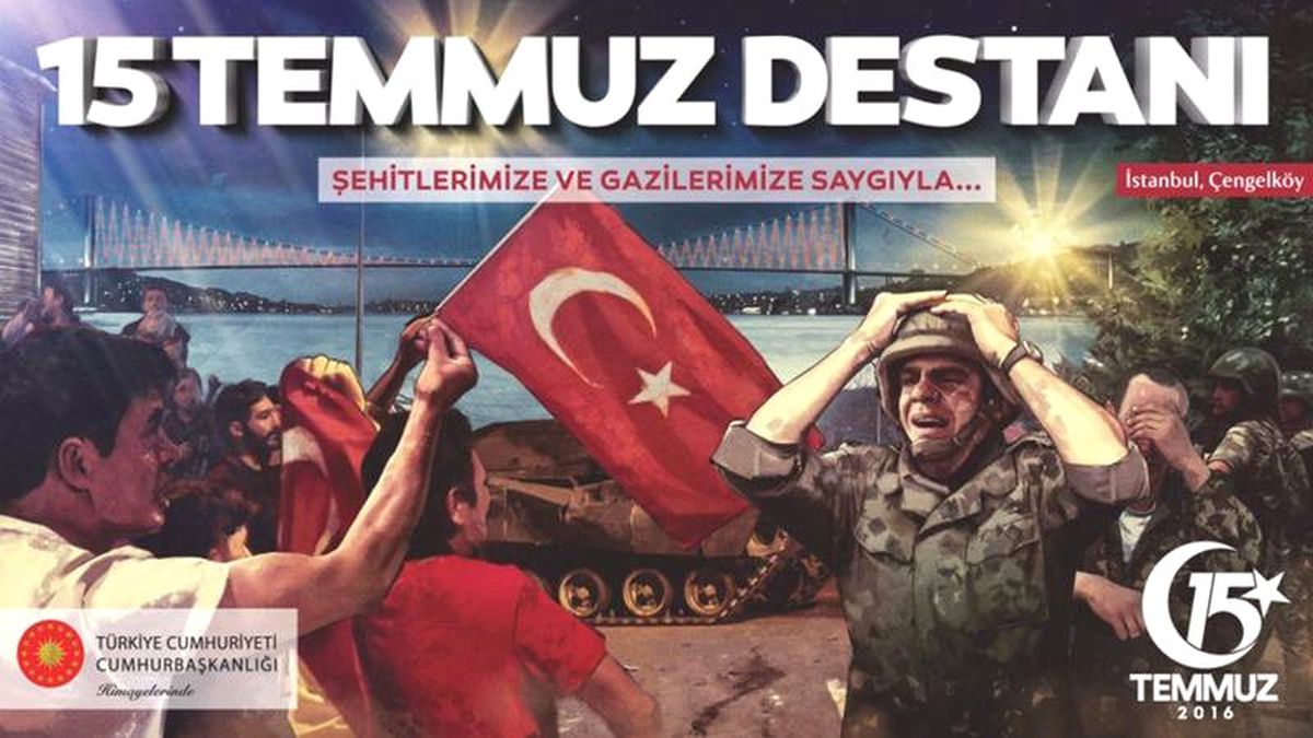 Başbakan'dan Afiş Eleştirilerine Yanıt: TSK'yı Hedef Alma Düşüncesi Yok