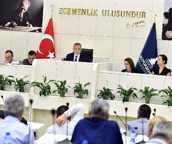 Başkan Kocaoğlu'nun Mavişehir Tepkileri Sürüyor