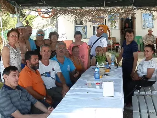 Foça'da Engelileri Buluşturan Plaj