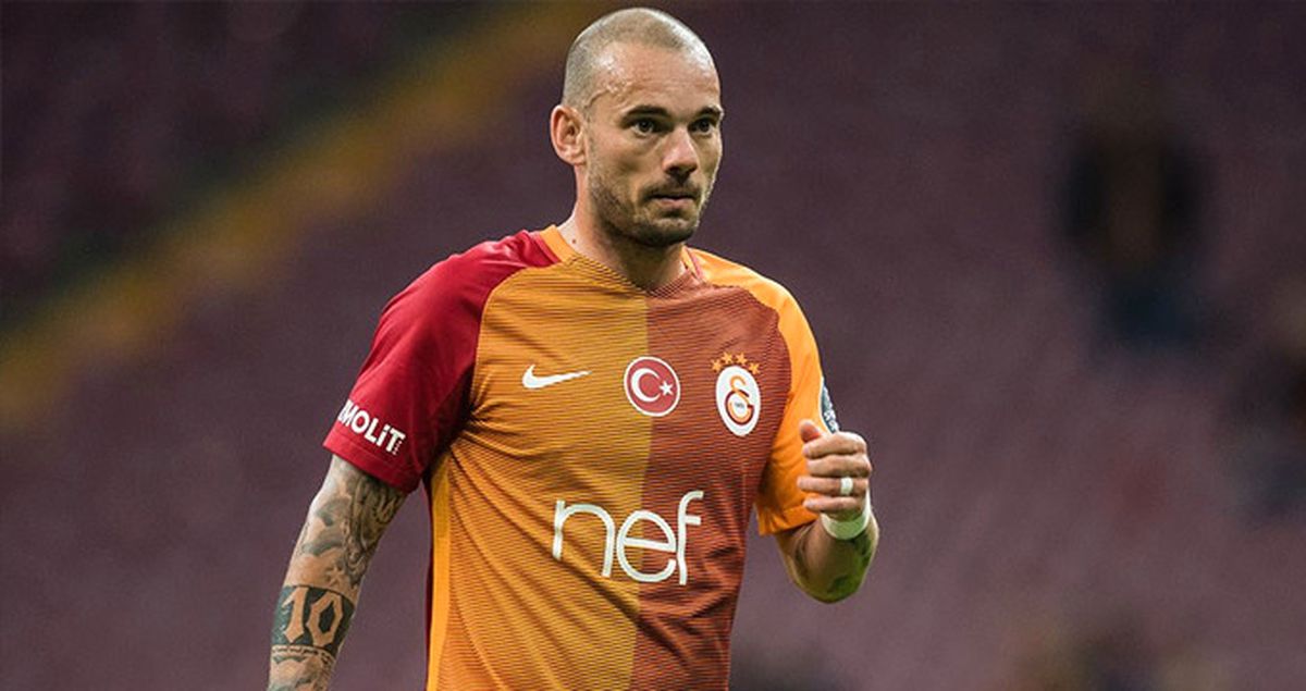Galatasaray Yönetimi, Wesley Sneijder ile Yollarını Ayırdı
