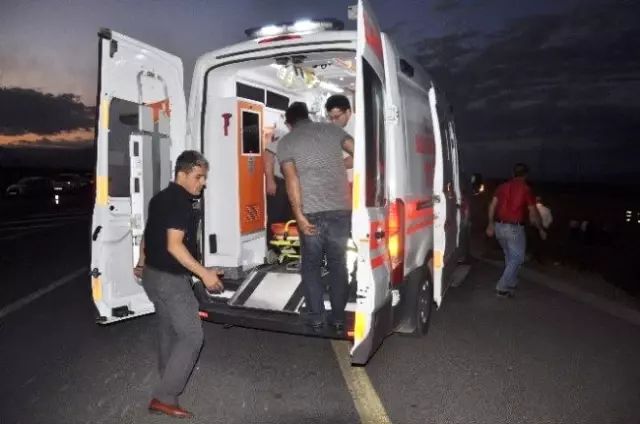 Muş'ta Trafik Kazası: 2 Yaralı