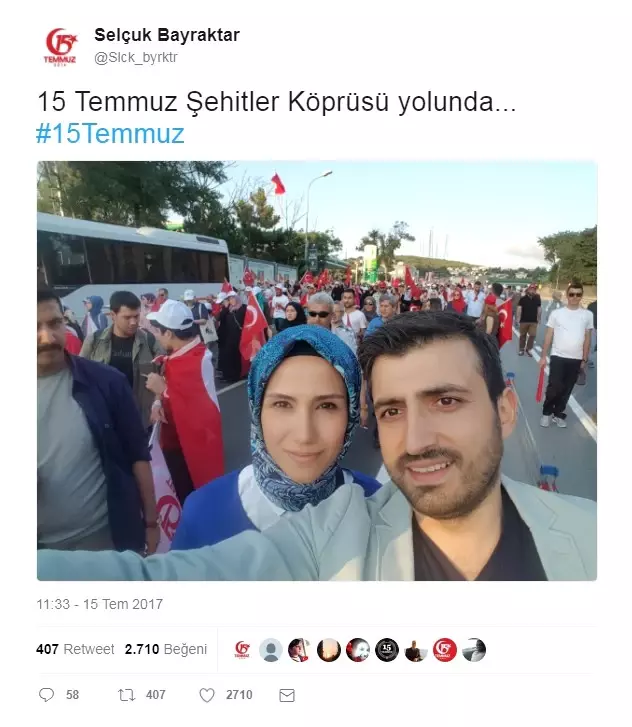 Cumhurbaşkanı Erdoğan'ın Kızı Sümeyye Bayraktar'dan 15 Temmuz Fotoğrafı Cumhurbaşkanı Erdoğan'ın Kızı Sümeyye Bayraktar'dan 15 Temmuz Fotoğrafı