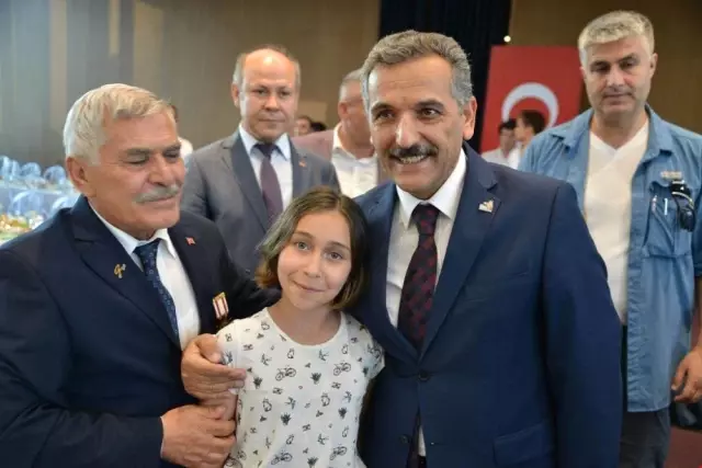 Vali Kaymak: Vali Kaymak: