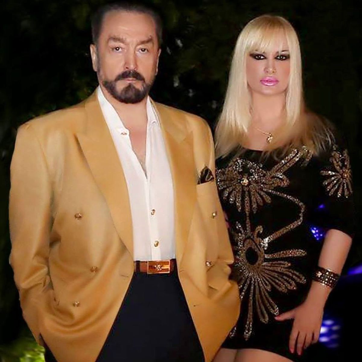 Adnan Oktar'ın Kediciğinden 15 Temmuz Paylaşımı: İngiliz Derin Devleti Dikkatlice Baksın
