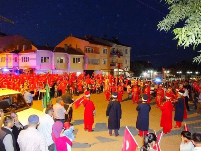 Aslanapa'da 15 Temmuz Demokrasi Zaferi ve Şehitleri Anna Günü
