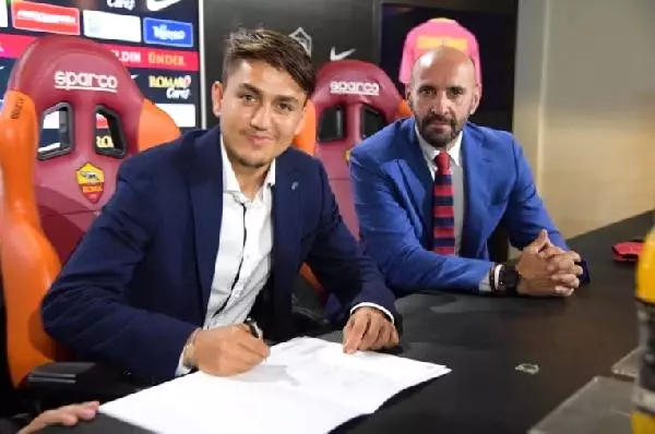 Cengiz Ünder Roma'ya İmzayı Attı