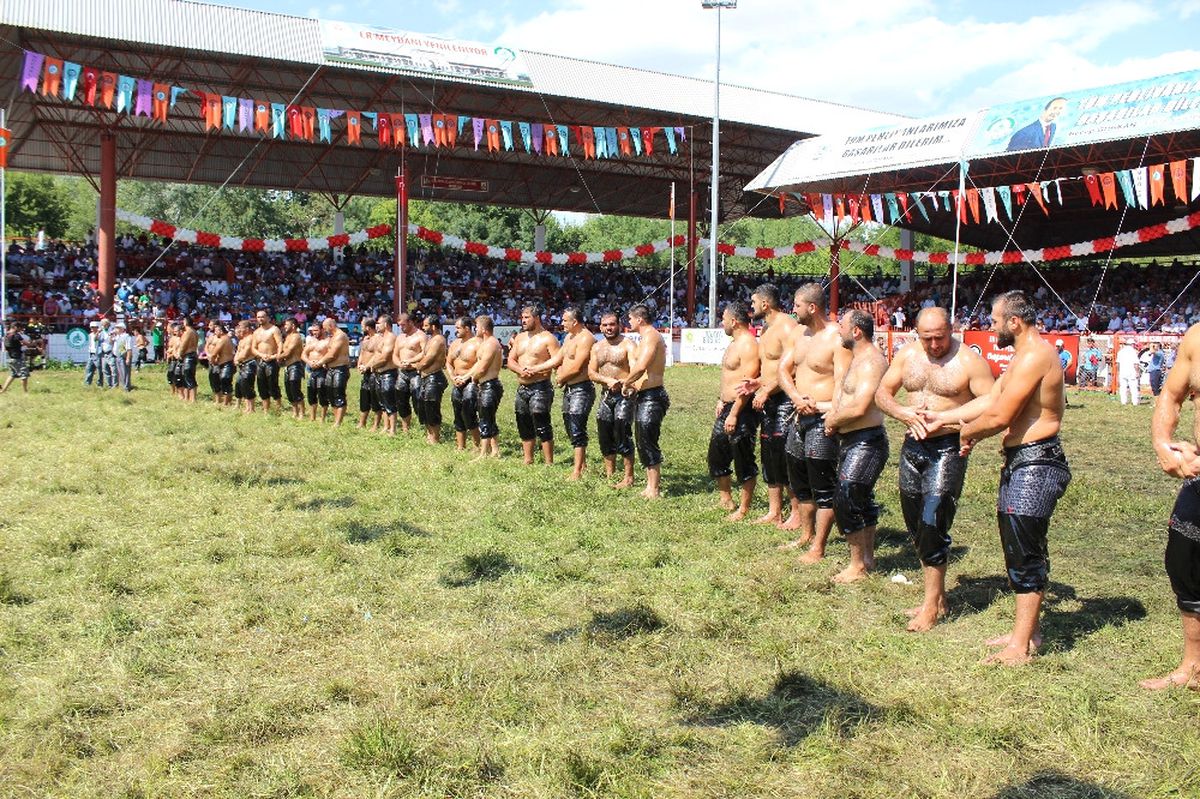 Kırkpınar Yağlı Güreşleri'nde 12 Yaşındaki Bir Pehlivan Kayboldu