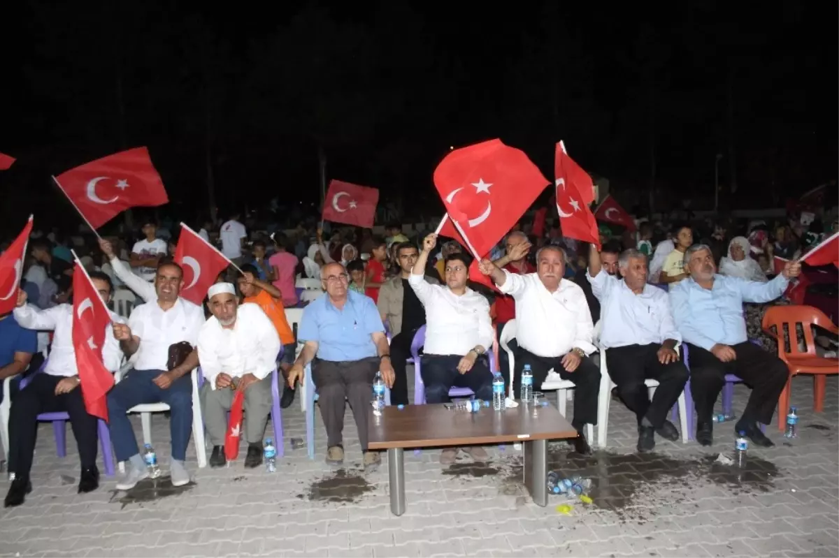 Samsat'ta 15 Temmuz Coşkusu