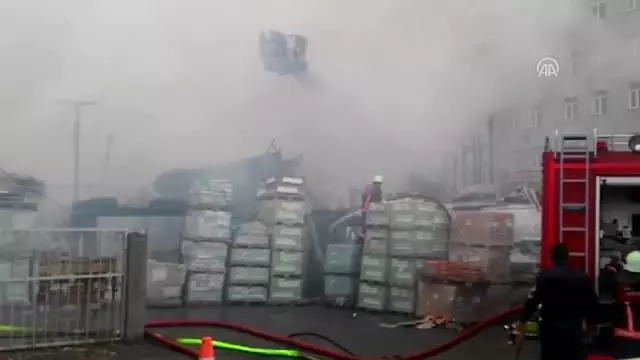 Ümraniye'de Yangın