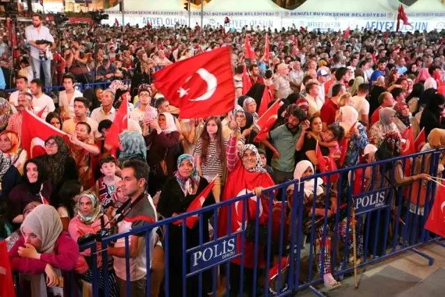 Başkan Zolan'dan Denizlilere 15 Temmuz Teşekkürü