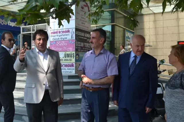Vali Küçük Avm'yi İnceledi