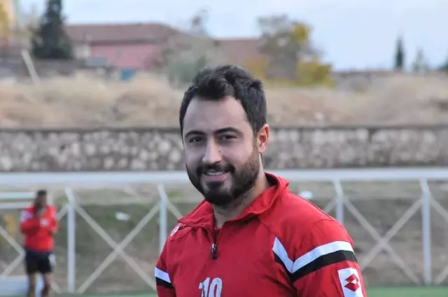 Malatya Yeşilyurt Belediyespor'dan 10 Numara Transferi Malatya Yeşilyurt Belediyespor'dan 10 Numara Transferi