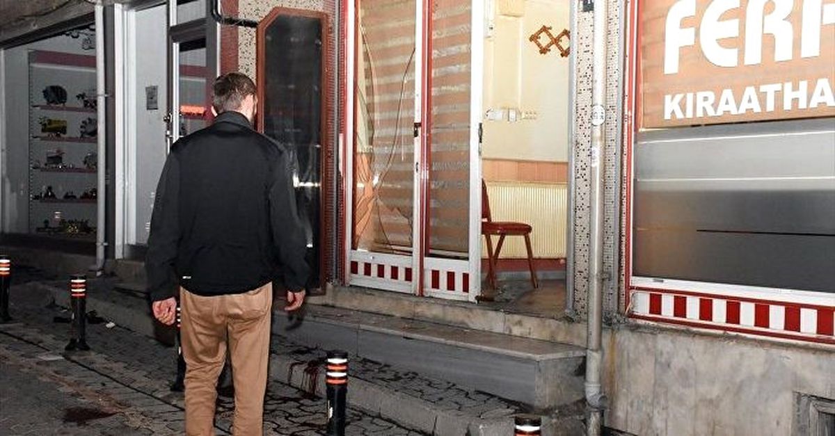 Ümraniye'de Kahvehaneye Ateş Açıldı: 2 Yaralı