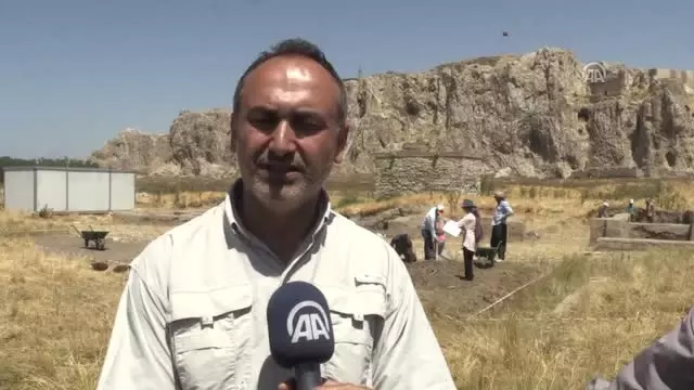 Evliya Çelebi'nin Izinden Giderek Eski Van I Ayağa Kaldırıyorlar (2)