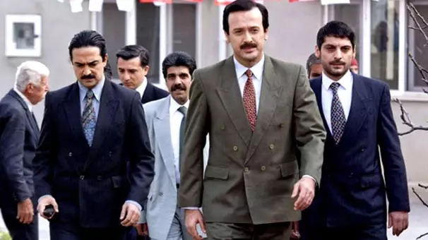 Reis Filminin Yapımcısı Ali Avcı Terör Örgütü Kurmak Suçundan Tutuklandı