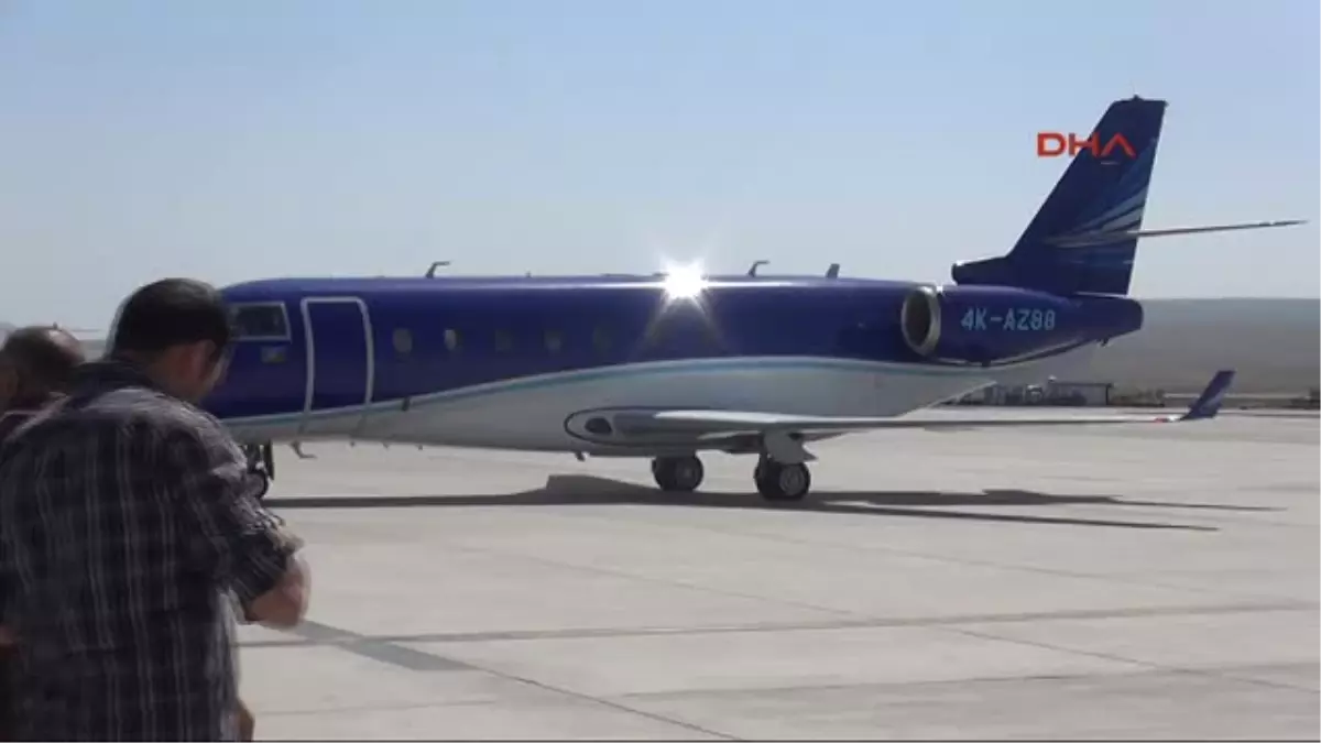 Kars Bakü-Tiflis-Kars Demiryolunda Ilk Yolcu Seferi Yapıldı