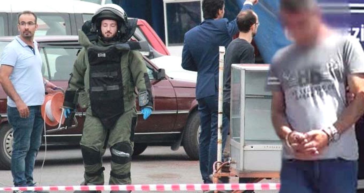 Boşanma Sürecinde Olduğu Eşinin Aracına Bomba Düzeneği Yerleştiren Koca Tutuklandı