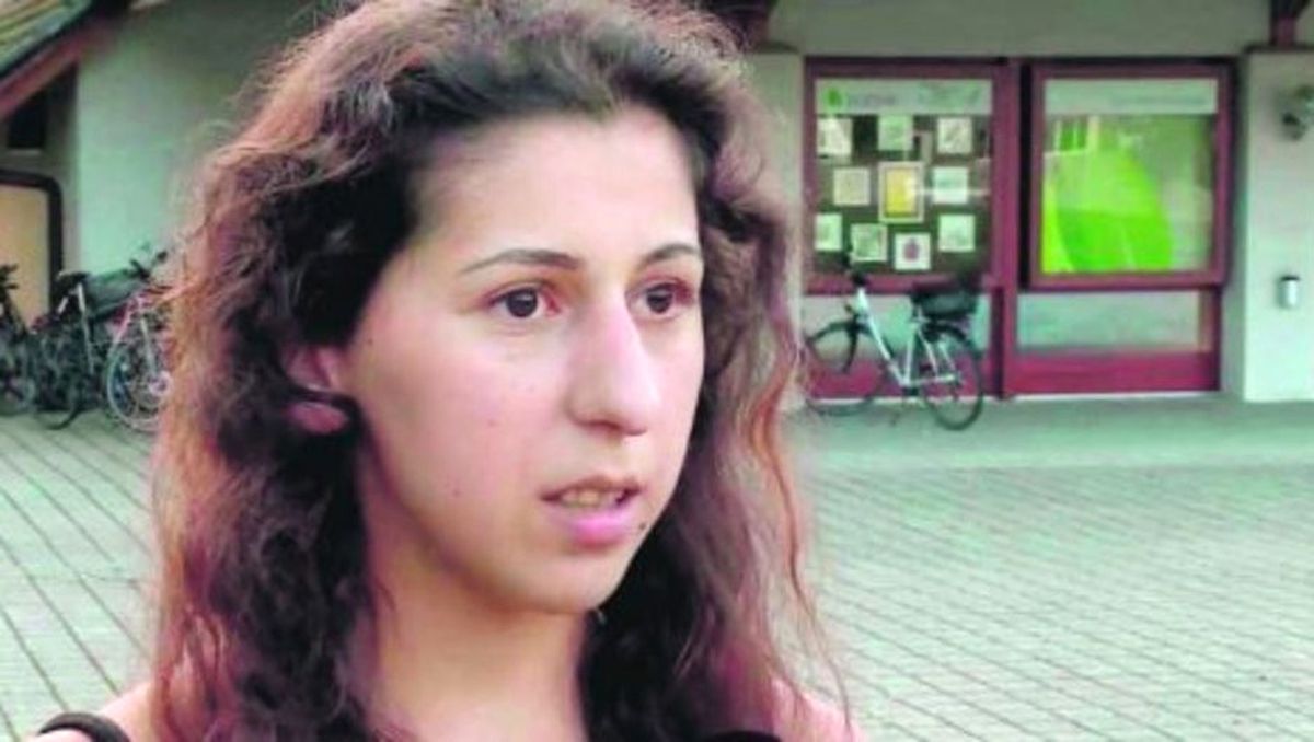 Türk Kızına Yapılan Vatandaşlık Zulmü İsviçre'yi Karıştırdı!