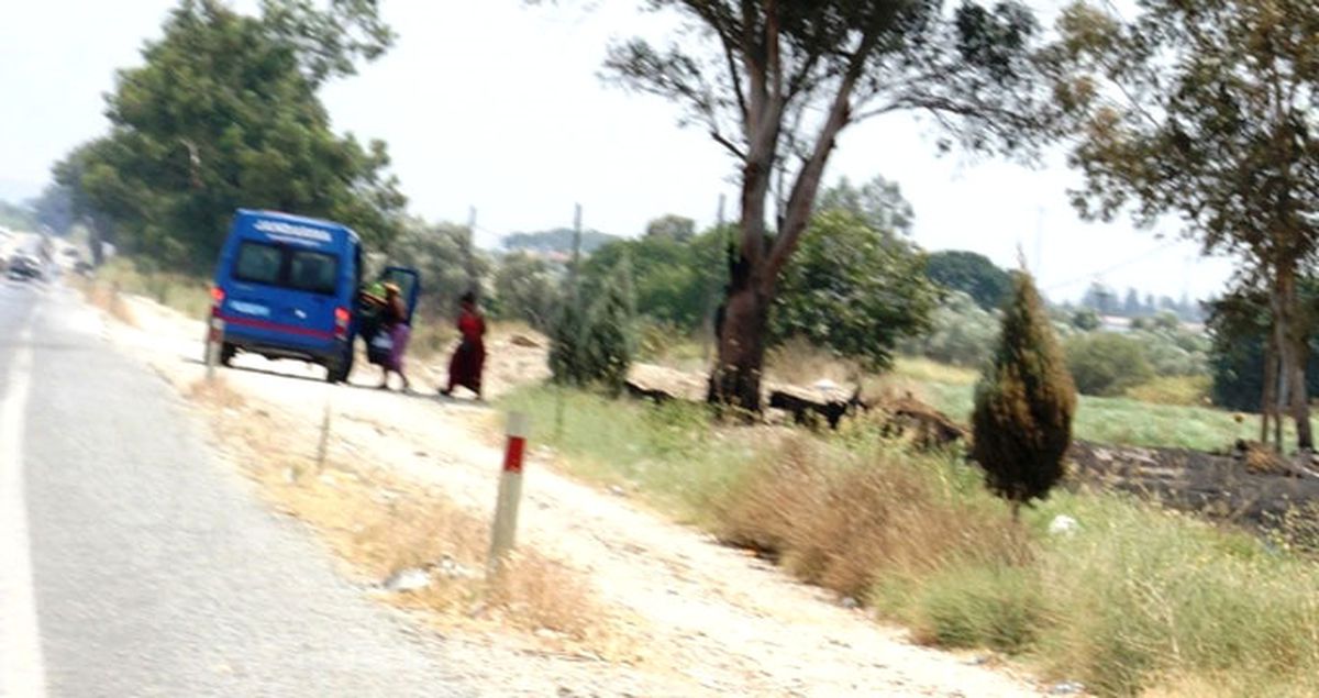 Yol Kenarında Fuhuş Yapan Kadınlara Jandarma Operasyon Düzenledi