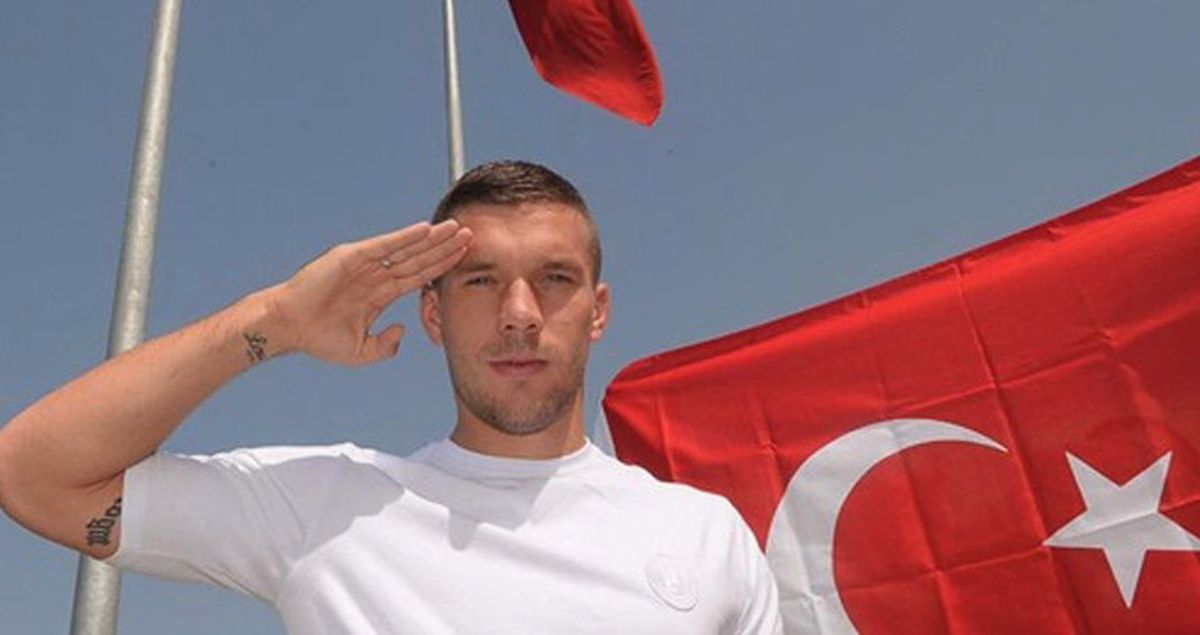Almanya, Lukas Podolski'nin Yer Aldığı Türkiye Reklamını Durdurdu