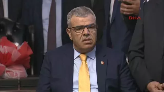 Başbakan Yardımcılığına Atanan Hakan Çavuşoğlu, Görevi Veysi Kaynak'tan Devraldı -1