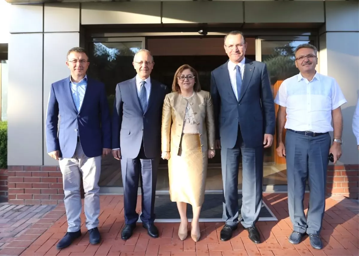 baskan sahin den gulsan holding e gumkart tesekkuru