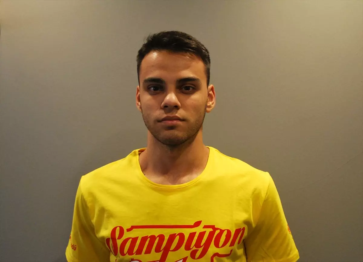 Göztepe, Doğanay Kılıç'ı Transfer Etti