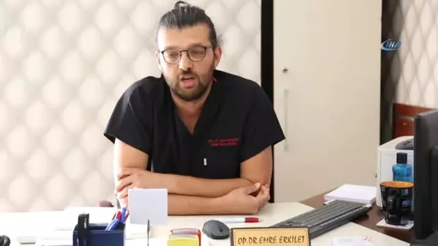 İki Kardeş Aynı Anda Burun Ameliyatı Oldu İki Kardeş Aynı Anda Burun Ameliyatı Oldu