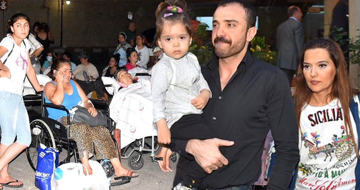 Korkutan Depremi Yaşayan Demet Akalın: Yere Düşüp Geri Geldim