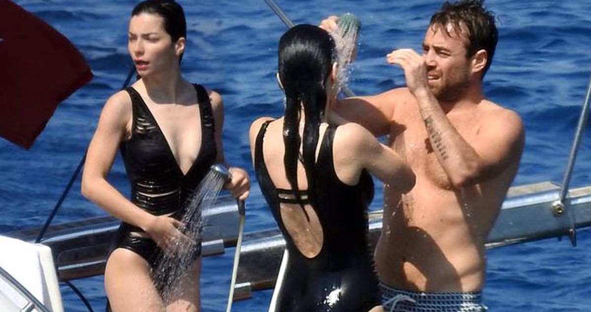 Merve Boluğur ve Murat Dalkılıç'tan 'Boşanmıyoruz' Pozları