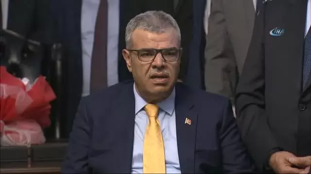 Veysi Kaynak, Başbakan Yardımcılığı Görevini Hakan Çavuşoğlu'na Devretti